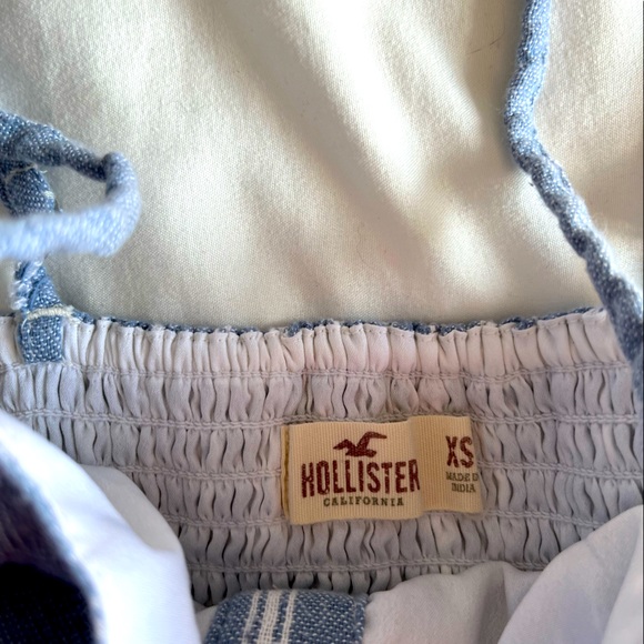 XS Light blue and white stripped tank crop top - Picture 2 of 2